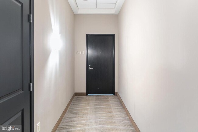 Foto del edificio - 155 Potomac Passage