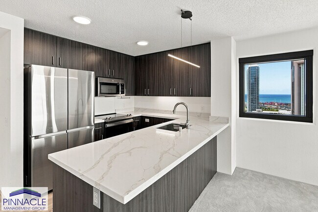 Building Photo - 615 Keawe St