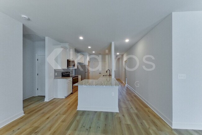 Building Photo - 7946 Hendrick Dr.
