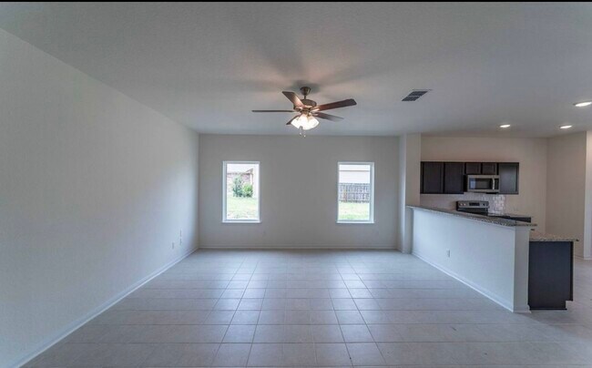 Building Photo - 2838 Davis Trce