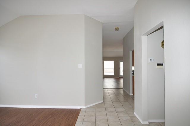 Building Photo - 6700 Basswood Dr