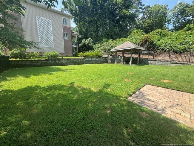 Building Photo - 262 Hugh Shelton Loop
