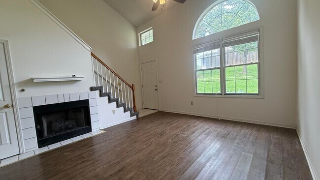Foto del edificio - 4609 Brandon Woods St