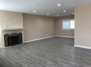Building Photo - 9751 El Greco Cir
