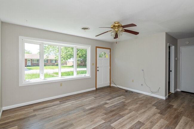 Building Photo - 106 Leatherman Pl