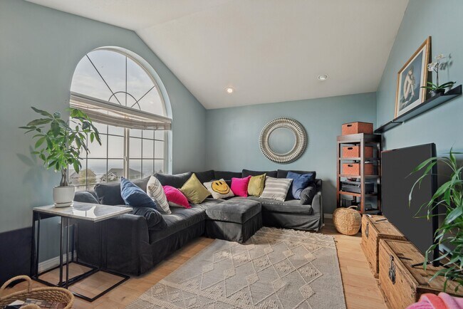 Foto del edificio - 14767 Brewster Dr