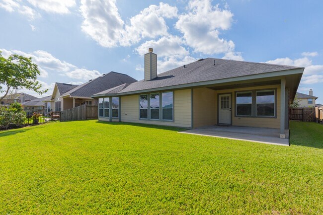 Building Photo - 835 Aqua Vista Ln