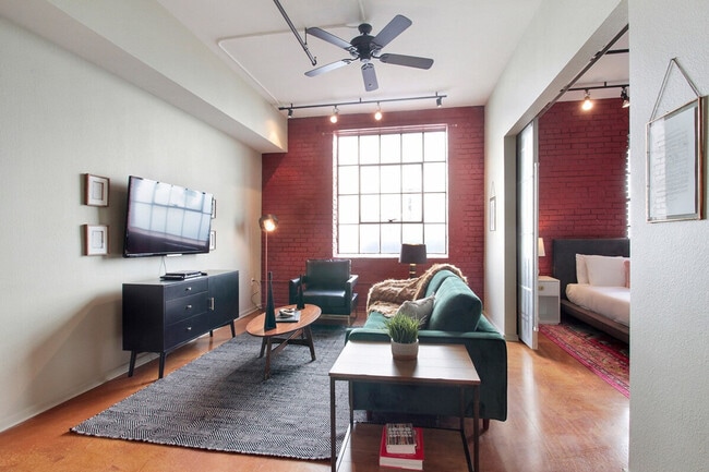 Foto del edificio - 1039 Constance St