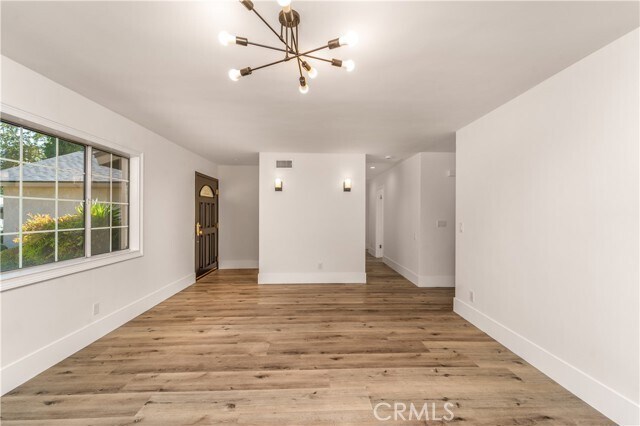 Foto del edificio - 23812 Archwood St
