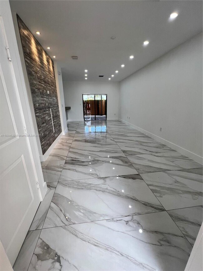 Foto del edificio - 11370 SW 254th Terrace