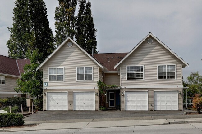 Urban Townhouse Overlooking Judkins Park - Urban Townhouse Overlooking Judkins Park