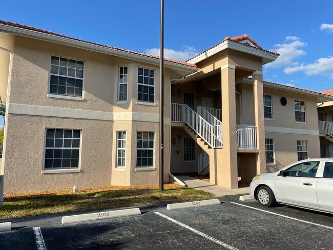 Building Photo - 8515 Bernwood Cove Loop