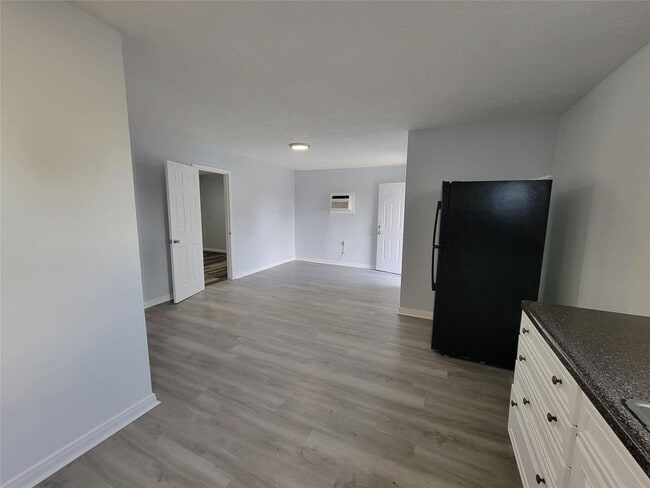 Building Photo - 3115 Havner Ln