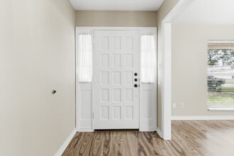 Building Photo - 445 Longmeadow Dr