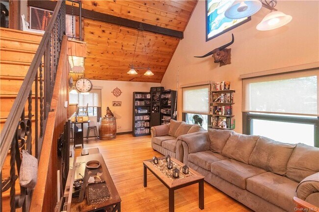 Building Photo - 50 Warwick Rd