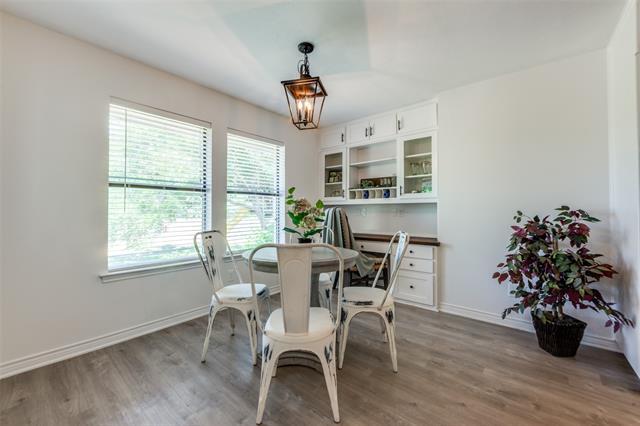 Foto del edificio - 2304 Oak Knoll Ct