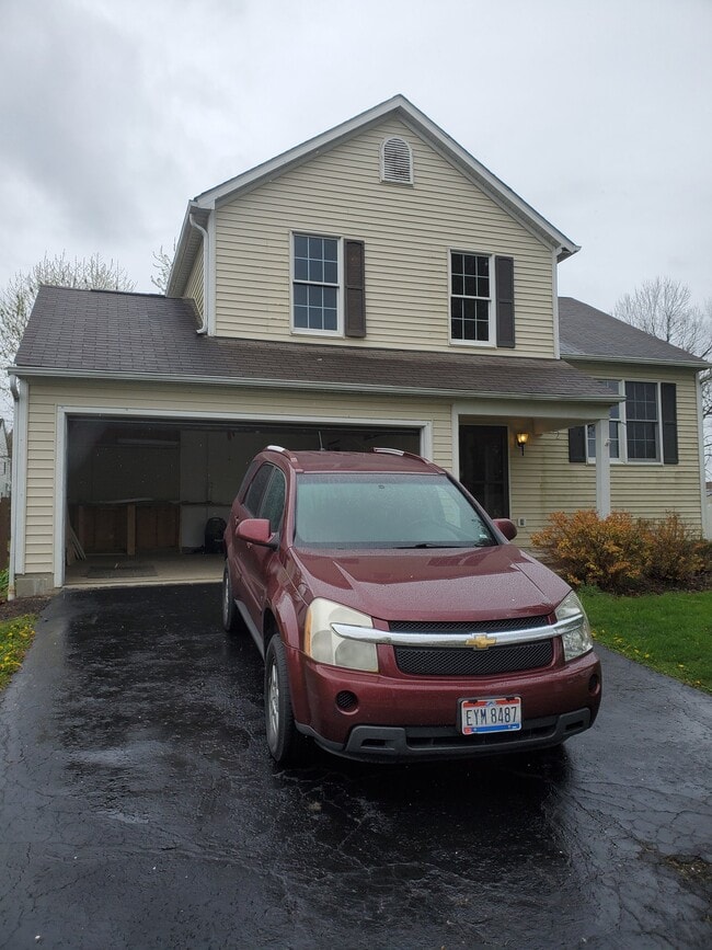 Building Photo - 1864 Pine Grove Pl