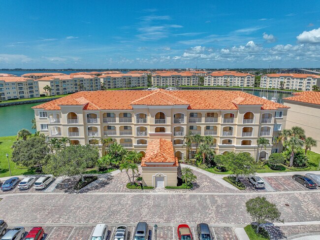 Foto del edificio - 9 Harbour Isle Dr E