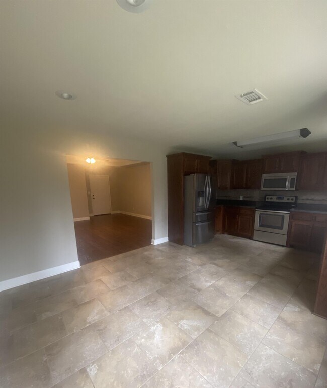 Foto del edificio - 113 Kee Cove Ct
