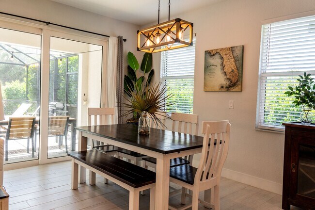 Foto del edificio - ** BONITA SPRINGS ** BEAUTIFUL 4 BR\3 BATH...