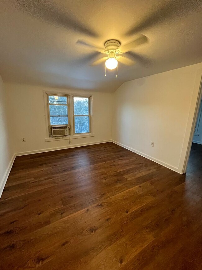 Foto del edificio - 411-413-415 Spruce St. Canonsburg PA 15317