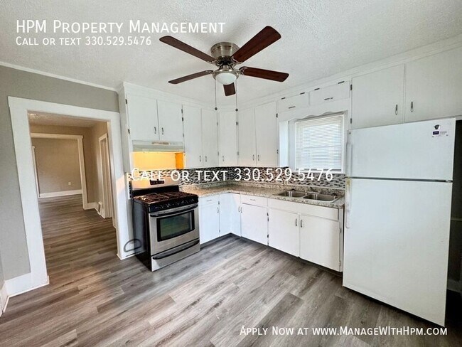 Foto del edificio - 2822 4th St NW