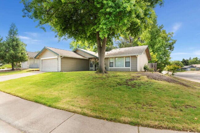 Foto del edificio - 101 Claim Ct