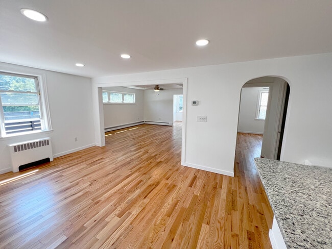 Building Photo - 4166 US-209