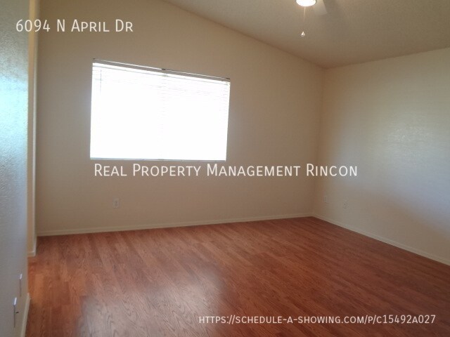 Foto del edificio - Amazing 3 bed/2bath in perfect location!