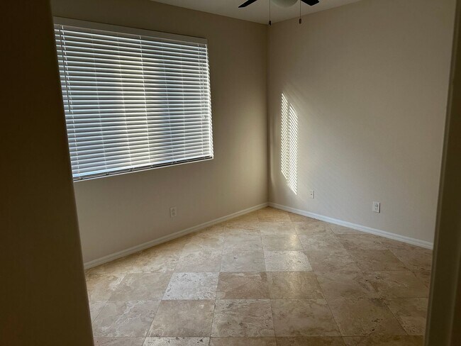 Foto del edificio - Red Rock Country Club~Single Story~3 Bedro...