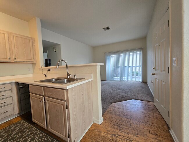 Foto del edificio - 3712 E Cactus Creek Ct