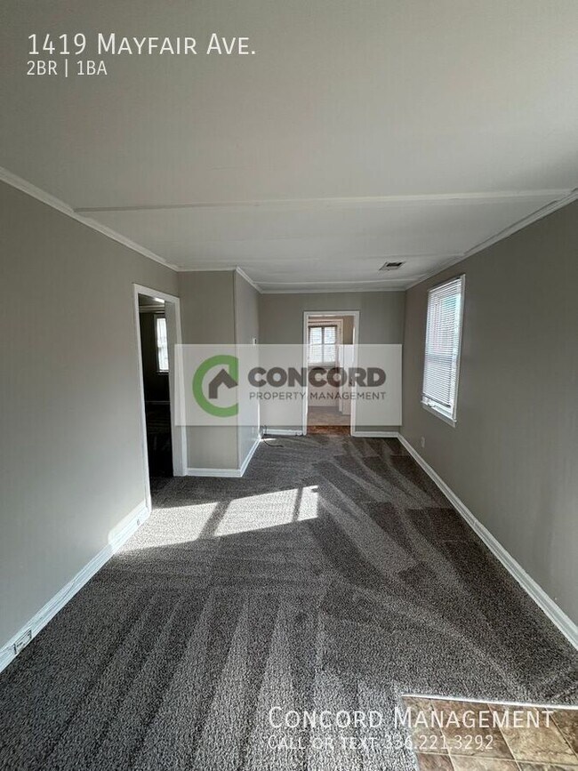 Foto del edificio - 1419 Mayfair Ave