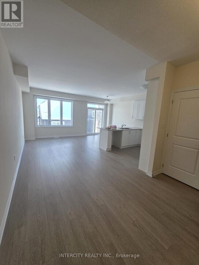 Building Photo - 103 Gear Ave