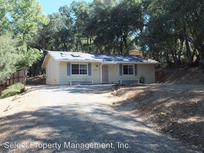 Primary Photo - 4211 Foxy Hollow Ln