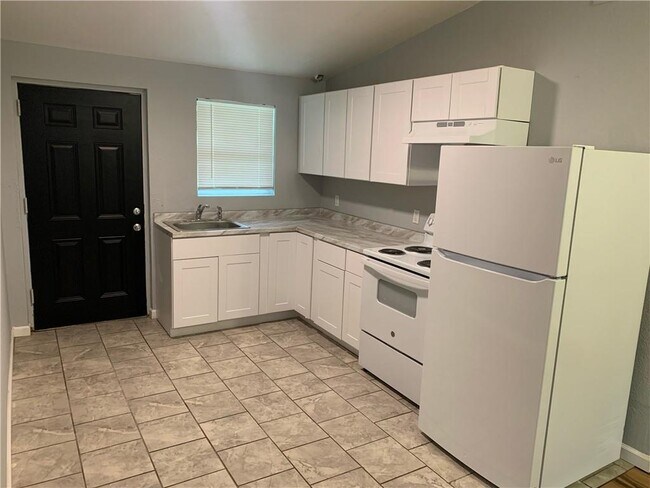 Foto del edificio - 1212 Dunn Ave