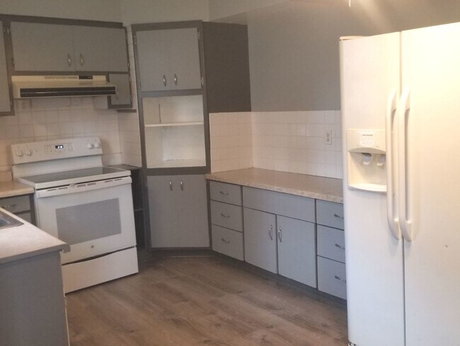 Foto del edificio - 906 4th Ave
