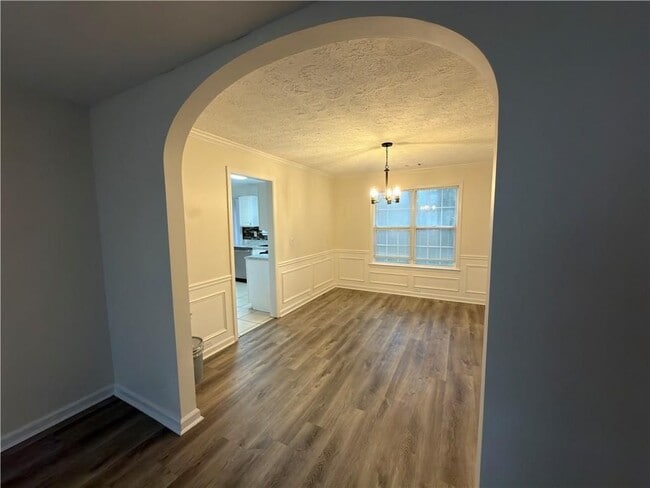 Foto del edificio - 620 Manor Glen Dr