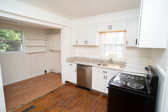 Foto del edificio - 1114 8th Ave