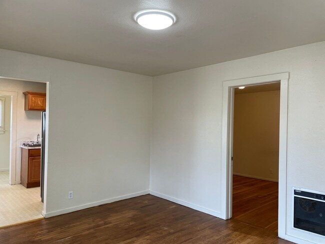 Foto del edificio - Nice 1 Bedroom 1 Bath Duplex