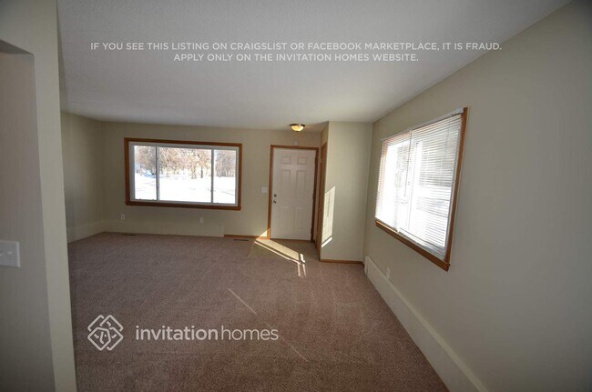 Building Photo - 320 Garfield Ave