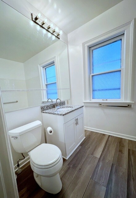 NEW BATH/VANITY - 1539 N Jackson St
