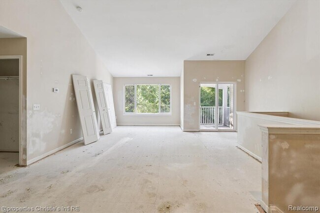 Foto del edificio - 3410 Wilkerson Cir