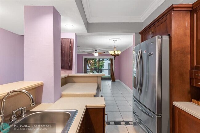 Building Photo - 4278 NW 89th Ave