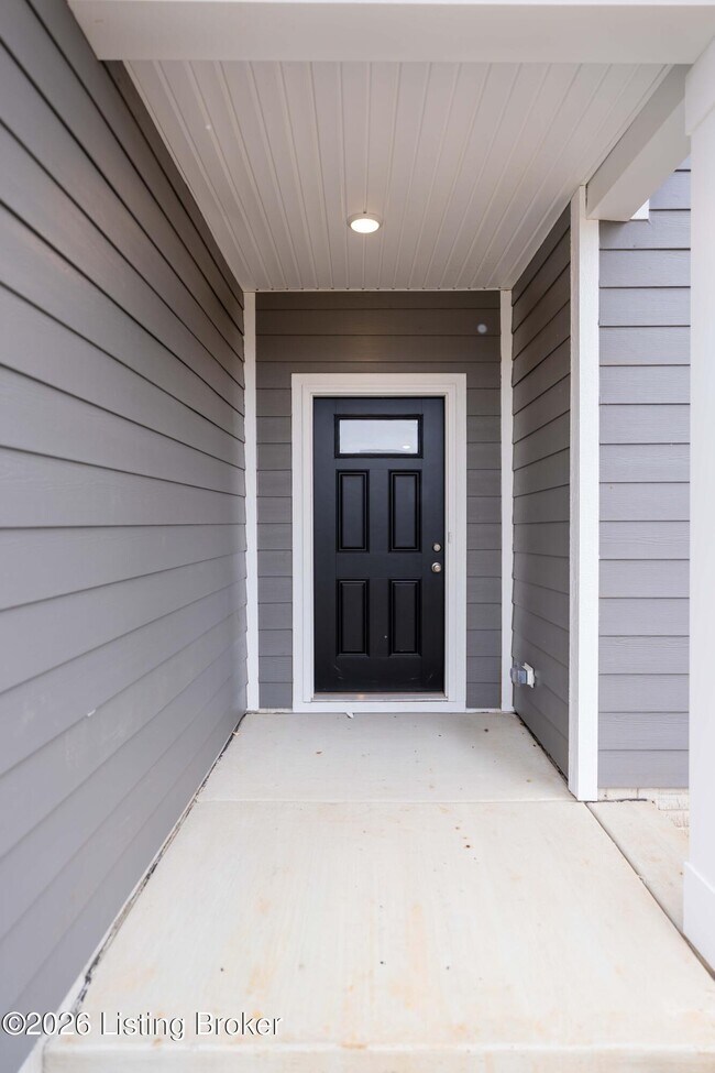 Building Photo - 2023 Lyndon Green Cir