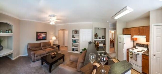 Building Photo - 3 bedroom in Pearland TX 77584
