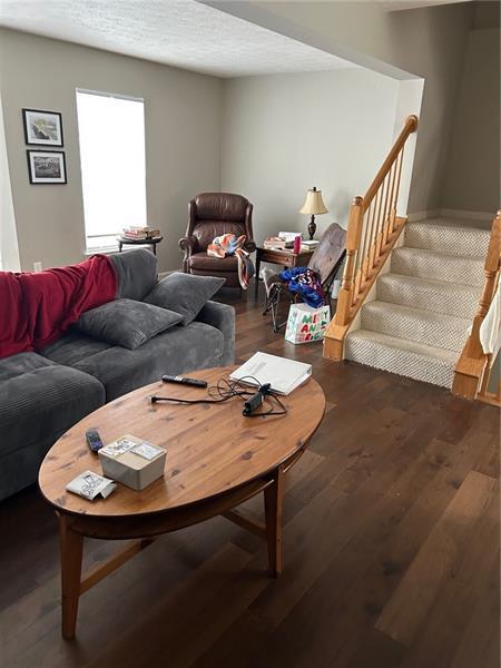 Foto del edificio - 4 Hemingway St