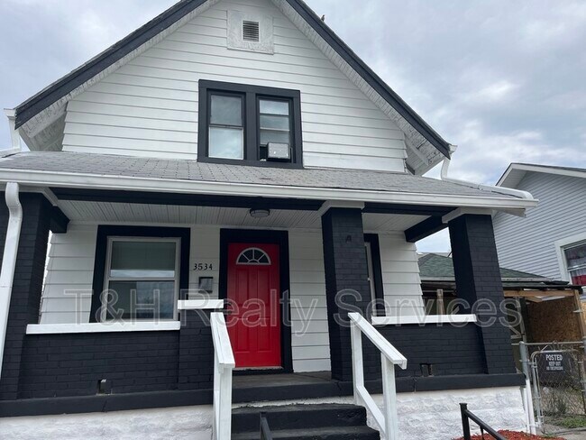 Foto del edificio - 3534 E Ohio St