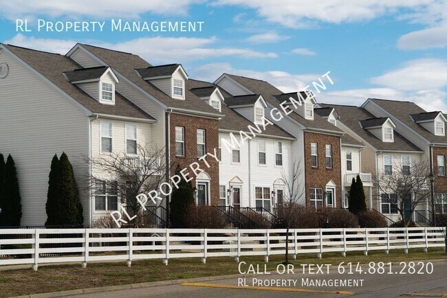Building Photo - 2 bedroom 2.5 bathroom condo in Hartford V...