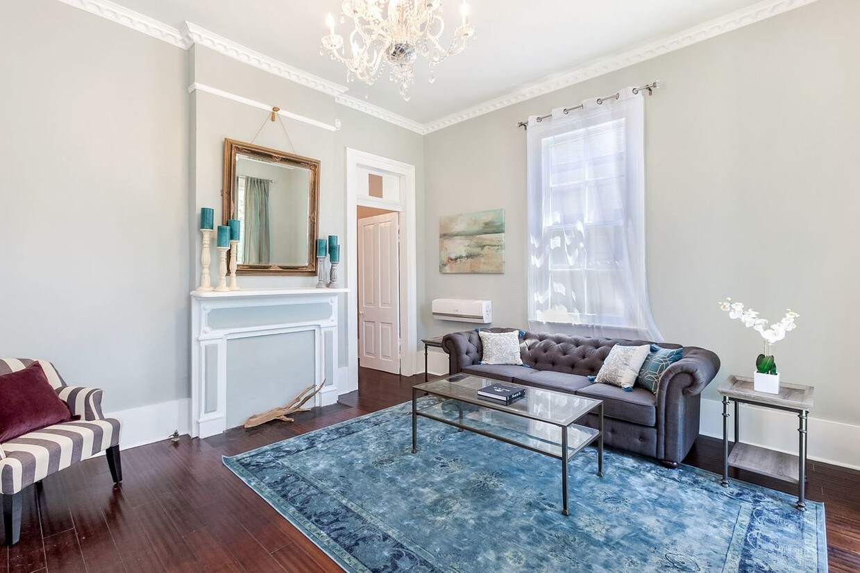 Foto principal - 1238 Annunciation St