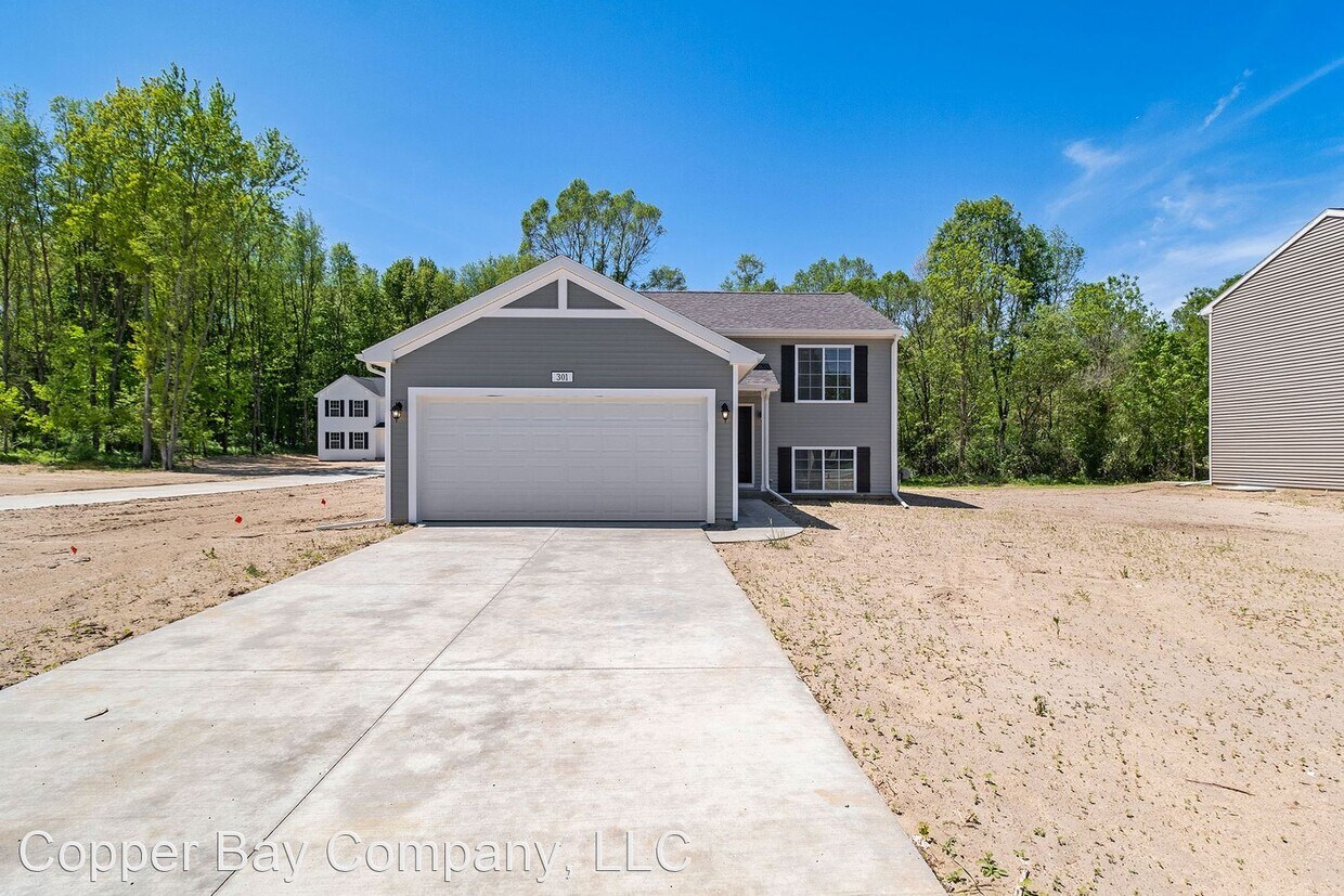 4 br, 2 bath House 7218 Wildflower Court House Rental in Grand